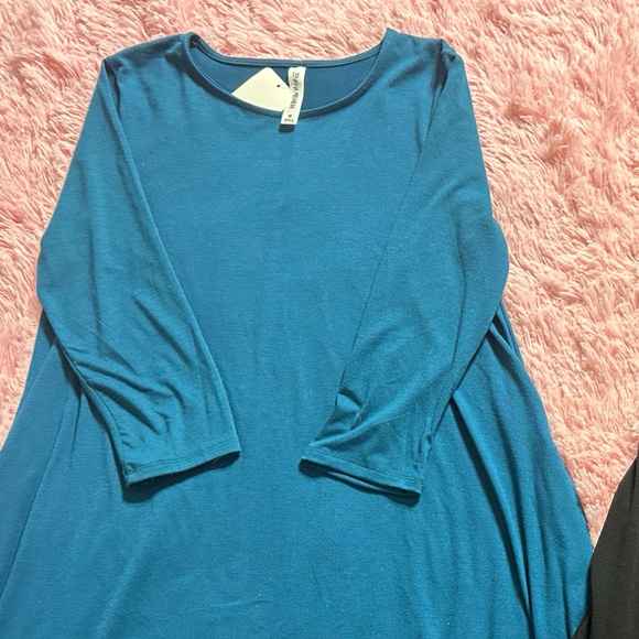 Turquoise dress - Picture 2 of 2